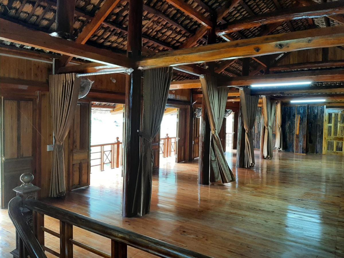 Dong Suoi H'Mong Homestay & Bungalow - Trek & Vegetarian Food Mu Cang Chai Buitenkant foto