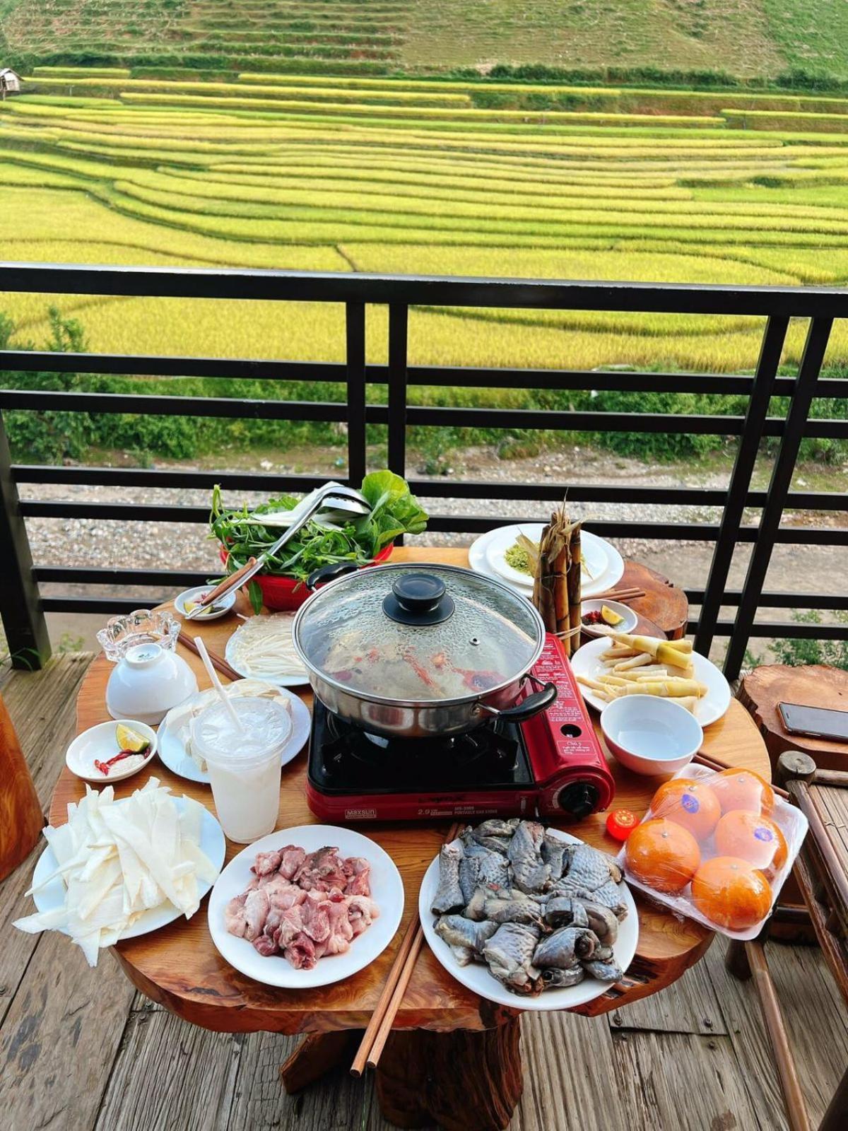 Dong Suoi H'Mong Homestay & Bungalow - Trek & Vegetarian Food Mu Cang Chai Buitenkant foto