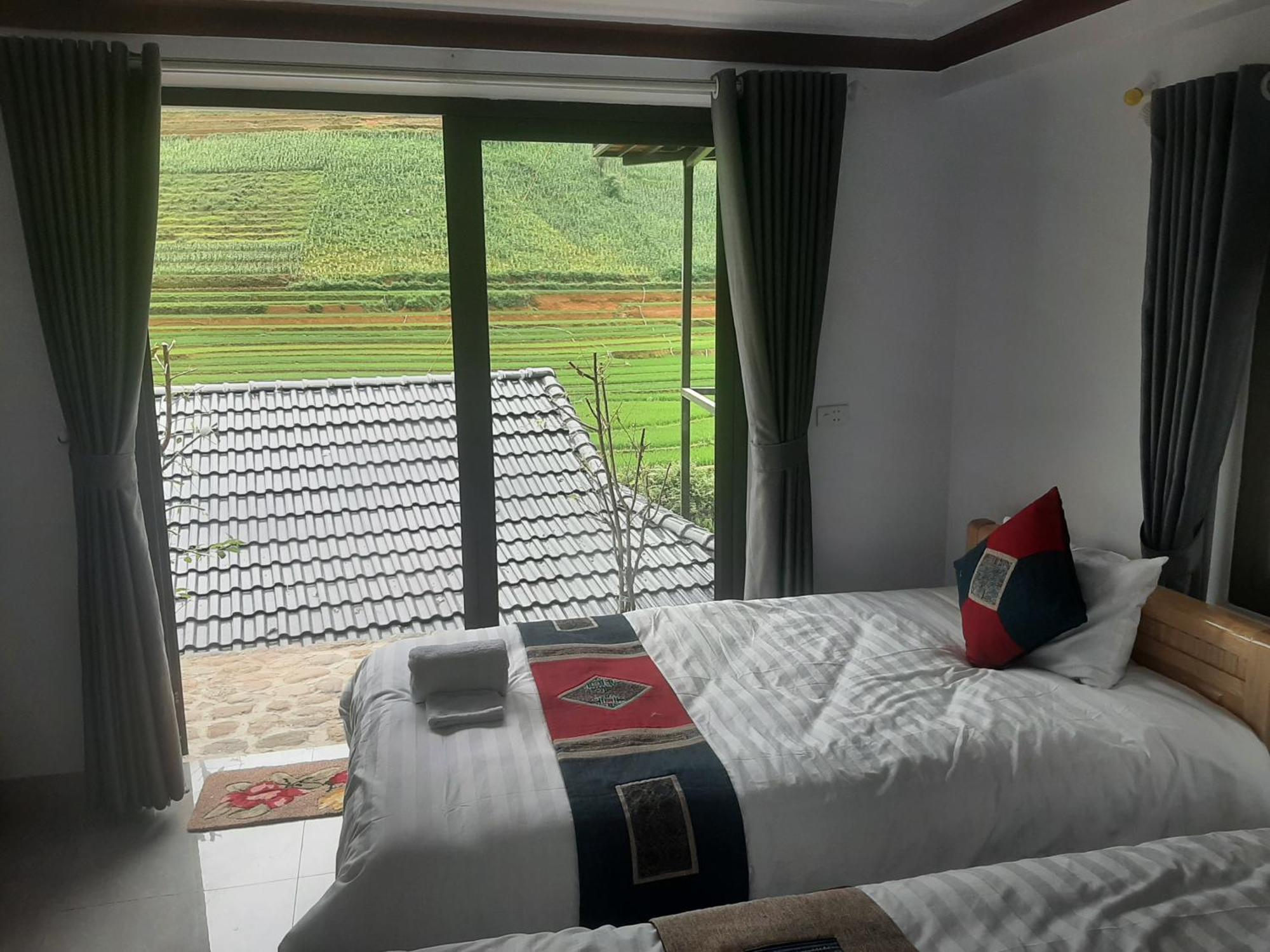 Dong Suoi H'Mong Homestay & Bungalow - Trek & Vegetarian Food Mu Cang Chai Kamer foto